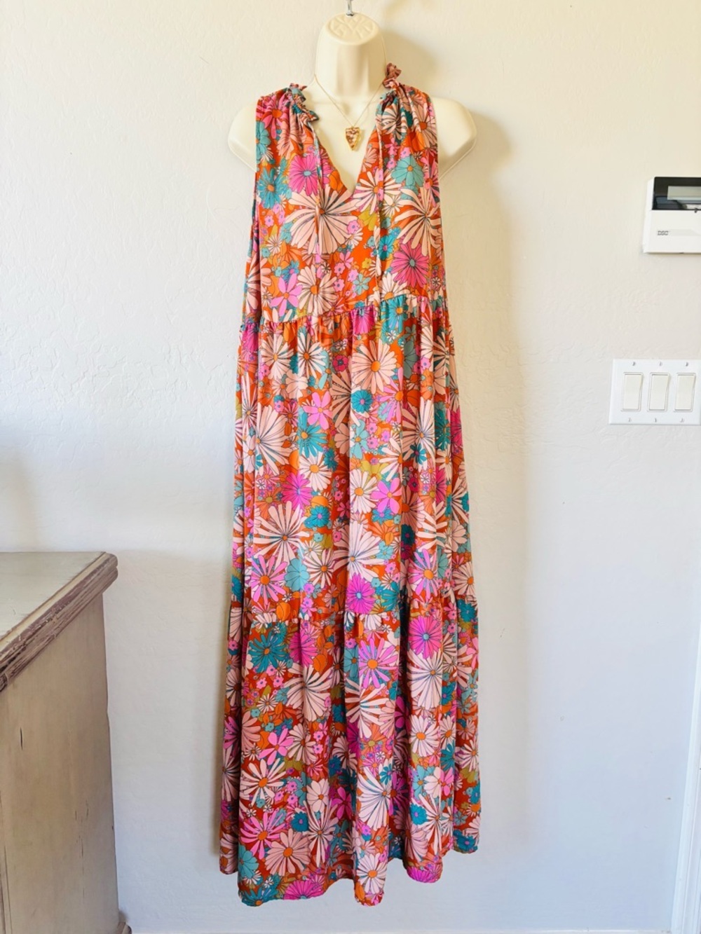 BB Dakota Floral Halter Maxi Dress in Coral Pink size S - Picture 4 of 11